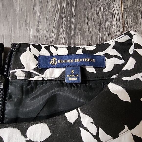 Brooks Brothers Floral Dress Womens Size 6 Sleeveless Black White Classic Preppy - Picture 2 of 3